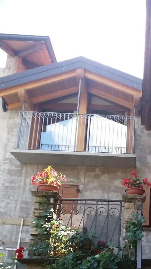 Apartment Agriturismo Piccolo Paradiso Pianello Del Lario